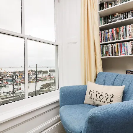 Holiday home Westcliff *
